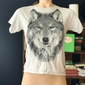 Crop top wolf shirt